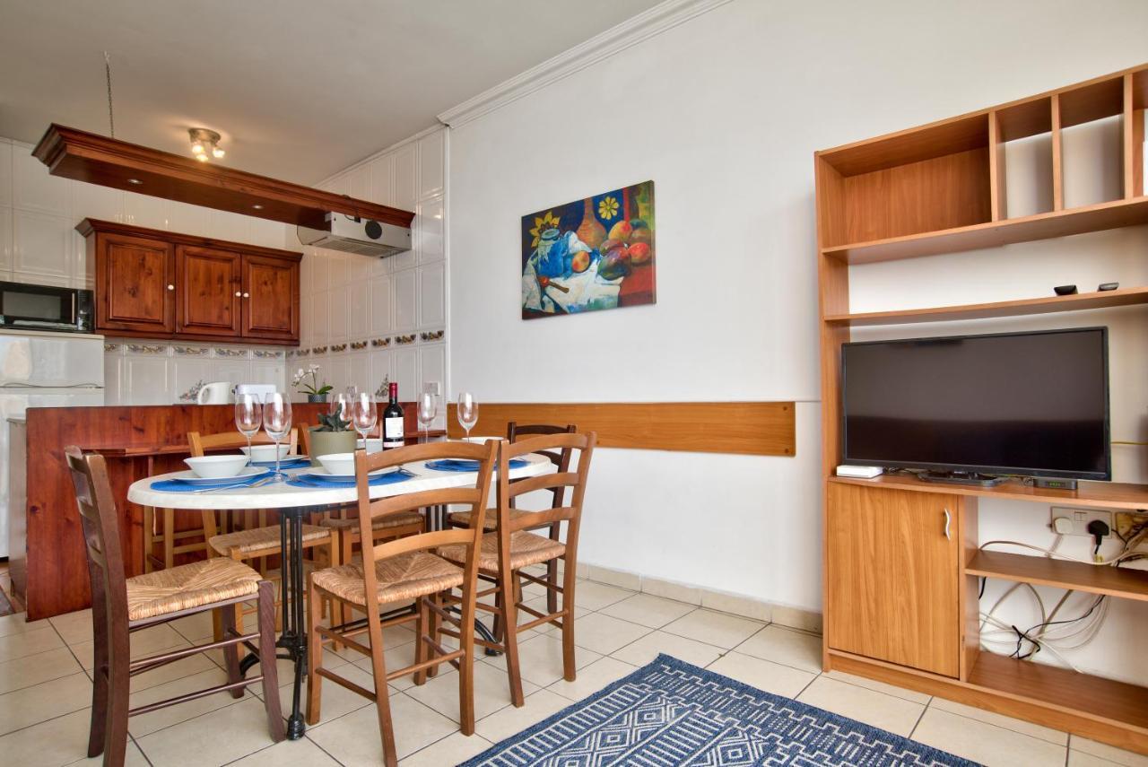 Morina Court - St Julians Seaside Bliss Apartments And Penthouse By Shortletsmalta Saint Julian's Bagian luar foto